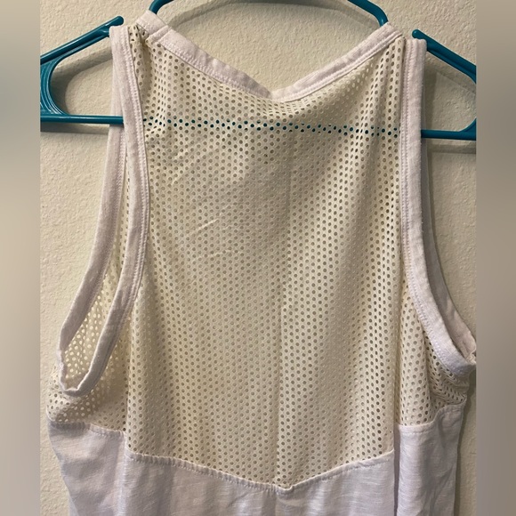 Balance Collection white mesh athletic tank. Size Large. - Picture 6 of 10